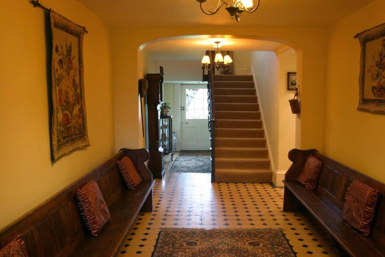 Bridge Farmhouse - Eight Ensuite Bedrooms Солсбери Экстерьер фото